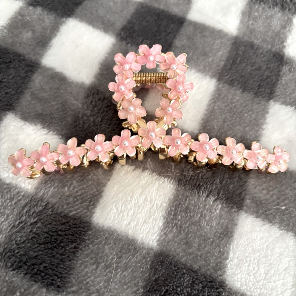 Large Pink Pearlized Hair Claw Clip